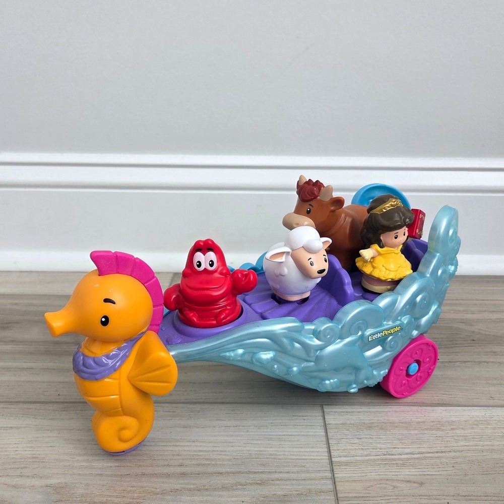 Fisher Price Little People Disney Musical Sea Carriage WORKS + 4 Characters